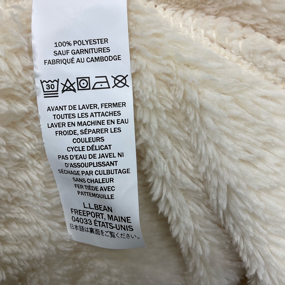 L.L. Bean Cream Fleece Snap Pullover with Contrasting Trim - Picture 11 of 12